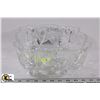 Image 1 : SQUARE CRYSTAL BOWL