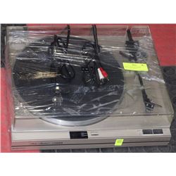 FISHER STUDIO STANDARD TURNTABLE, DIRECT