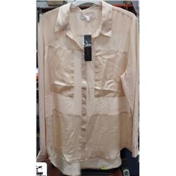 NEW LONG SLEEVE SHIRT SIZE LARGE