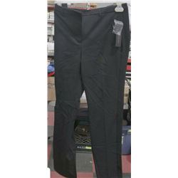 NEW WILLOW AND THREAD SIZE 9 SLIM LEG PANTS