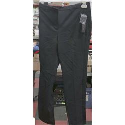 NEW WILLOW AND THREAD SIZE 7 SLIM LEG PANTS