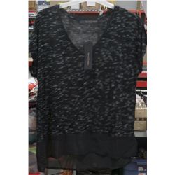 NEW WILLOW & THREAD BLOUSE SIZE MEDIUM