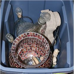 BOX WITH GLASS DECANTER,BEAR CANNISTERS ,SPECKLED