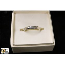 STERLING SILVER GEOMETRIC PATTERN RING (1.97G)