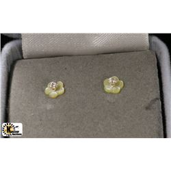 14KT GOLD CUBIC ZIRCONIA &MOTHER OF PEARL 2IN1