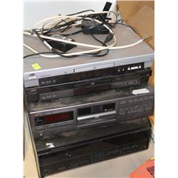 LOT OF STEREO EQUIPMENT