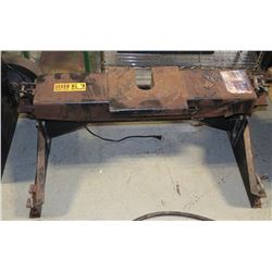 FIFTH WHEEL HITCH