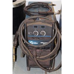 MILLER MILLERMATIC 252 WELDER