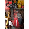 Image 2 : RAYMOND ELECTRIC PALLET JACK
