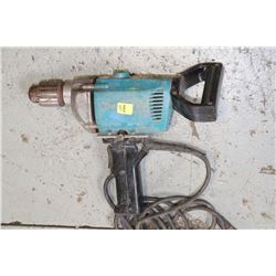 MAKITA DRILL