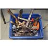 Image 1 : BLUE BIN WITH HAND TOOLS