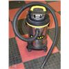 Image 1 : STANLEY SHOP VAC