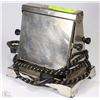 Image 1 : VINTAGE MANUAL ELECTRIC TOASTER