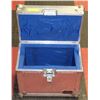 Image 1 : METAL CASE WITH FOAM PADDED INSIDE 15"X9"X13"