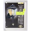 Image 1 : NEW OUTDOOR WALL LANTERN