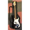 Image 1 : FENDER SQUIRE P.  BASS GUITAR & CASE