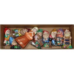 SNOW WHITE & 7 DWARFS CERMAIC FIGURINES