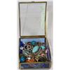 Image 1 : GLASS ETCHED JEWELLERY BOX WITH CONTENTS