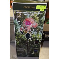 SOLAR FLAMINGO CRACKLE GLASS STAKE LIGHT