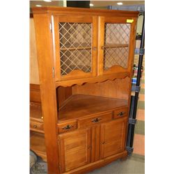 MAPLE CORNER CURIO CABINET