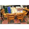 Image 1 : MAPLE KITCHEN TABLE WITH 2 ARM CHAIRS & 4 SIDE