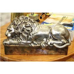 DECORATIVE LION STATUE 23"X11"HIGH