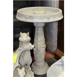 CONCRETE MUSHROOM BIRDBATH