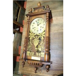 VINTAGE 3 DAY CLOCK MISSING KEY