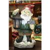 Image 1 : GARDEN GNOME SOLAR LIGHT - HOLDING