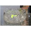 Image 1 : LARGE PINWHEEL CRYSTAL BOWL