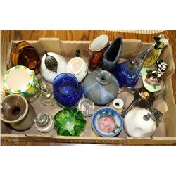 ESTATE BOX OF COLLECTIBLE ORNAMENTS ON CHOICE