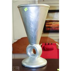 SHOWHOME SILVER LEAF HOME DECOR 19"H