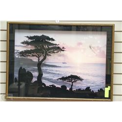 PICTURE CLOCK WOOD FRAMED