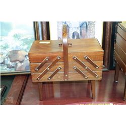 ACCORDIAN WOOD SEWING BASKET ON CHOICE