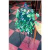 Image 1 : METAL PLANT STAND WITH ARTIFICIAL PLANT