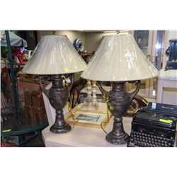 PAIR OF UNIQUE  DESIGNER TABLE LAMPS