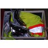 Image 1 : BOX WITH SAFETY VEST AND GLASSES