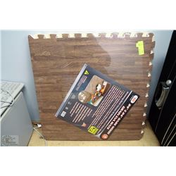 PK OF 4  24" X 24" DARK WOOD GRAIN UVA MATTS