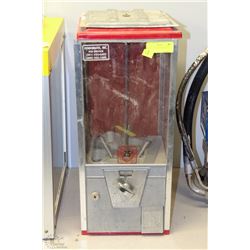 VINTAGE VENDING MACHINE