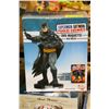 Image 1 : SUPER BATMAN FIGURE WITH DVD