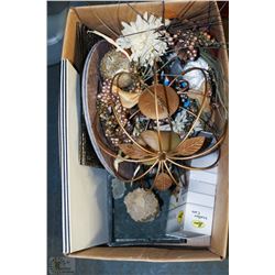 BOX OF DECORATIONS, PLACEMATS AND LEATHER CARE