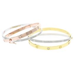 1.32 TCW 18K GOLD WHITE DIAMOND 2 TONE BANGLE