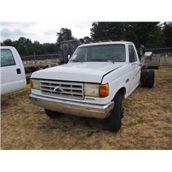 1989 FORD SUPER DUTY CAB & CHASSIS, VIN/SN:1FDLF47M1KCA86731 - S/A , V6 FORD DIESEL ENG, 5 SPD TRANS