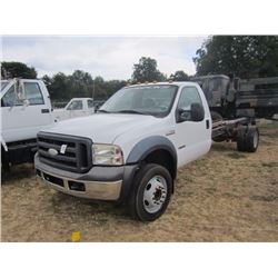 2006 FORD F550 CAB & CHASSIS, VIN/SN:1FDAF56P66EA57427 - S/A, POWERSTROKE DIESEL ENGINE, A/T, ODOMET