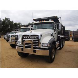 2016 MACK GU713 DUMP TRUCK, VIN/SN:1M2AX07C5GM027273 - TRI-AXLE, 445HP MACK MP8 ENGINE, MACK T310M, 