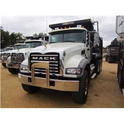2016 MACK GU713 DUMP TRUCK, VIN/SN:1M2AX07C7GM027288 - TRI-AXLE, 445 HP MACK MP8 DIESEL ENGINE, 10 S