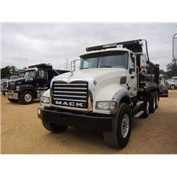 2012 MACK GU713 DUMP, VIN/SN:1M2AX07C4CM011771 - TRI-AXLE, 505 HP MACK MP8-505M DIESEL ENG, 18 SPD T