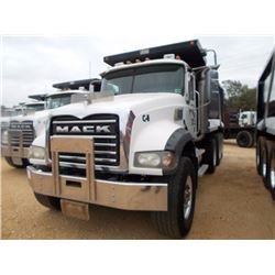 2007 MACK CTP713 DUMP, VIN/SN:1M2AT04C77M003248 - TRI-AXLE, MACK 405 HP MP7-405M ENG, MACK 310M TRAN