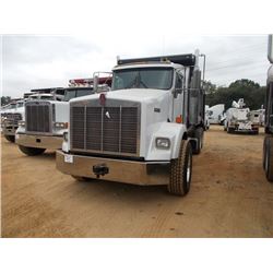 2007 KENWORTH T800B DUMP, VIN/SN:1NKDLU9X67R204192 - T/A, CAT C13 DIESEL ENGINE, A/T, 44K REARS, 12,