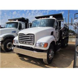 2007 MACK CV713 DUMP, VIN/SN:1M2AG11Y07M053144 - T/A, AMI 370 MACK ENG, T310 10 SPD TRANS, ENGINE BR